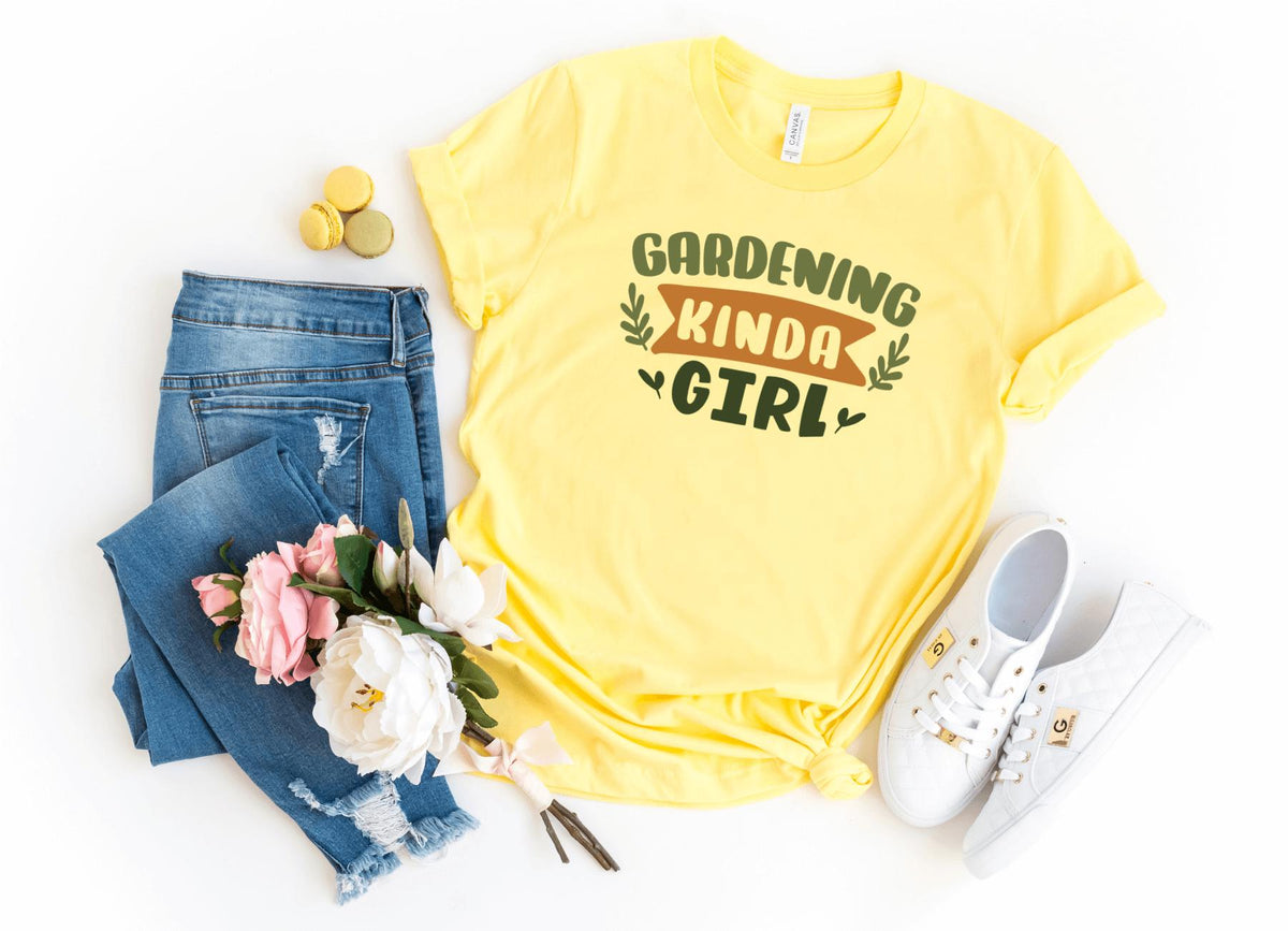 T-Shirt-Gardening Kinda Girl T-Shirt-S-Yellow-Jack N Roy